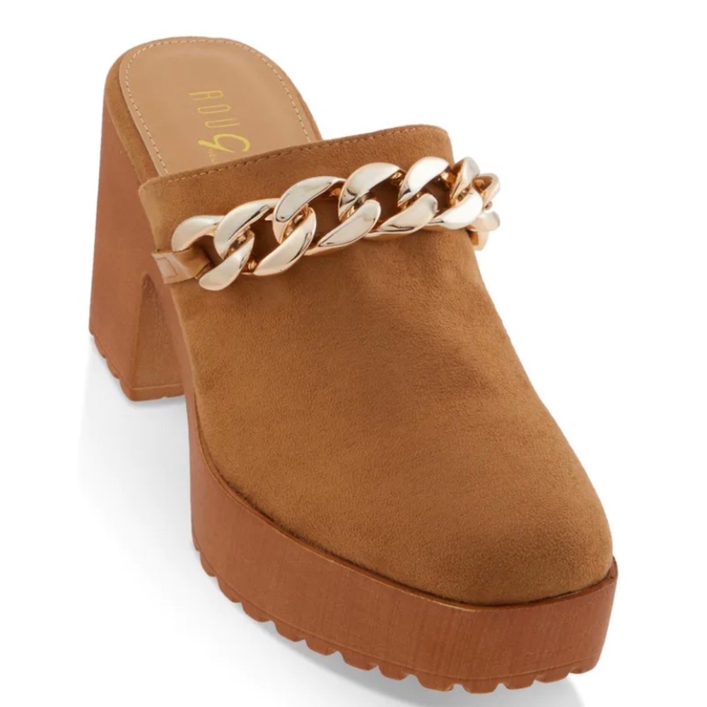 Chain Platform clog wedges